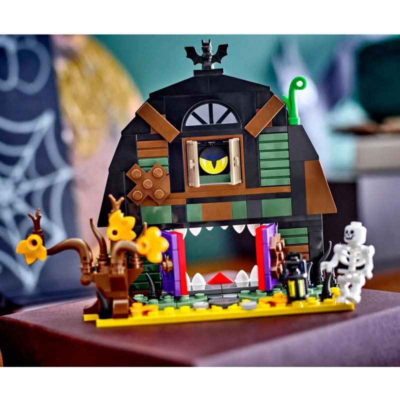 LEGO® Halloween Barn