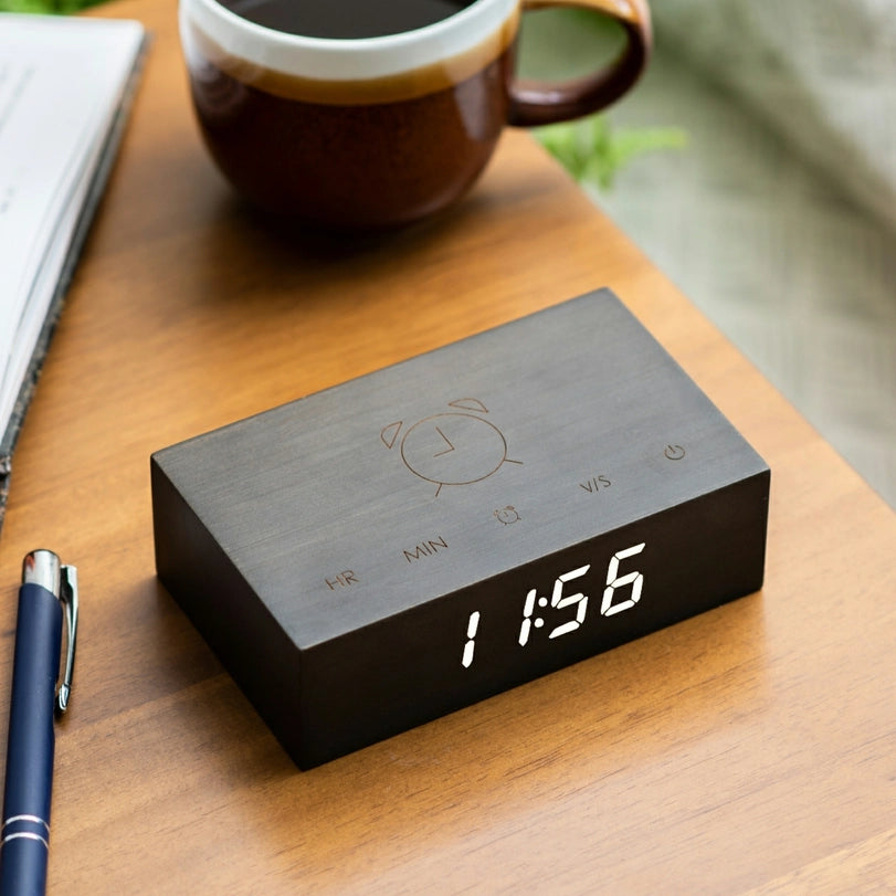 Flip Click Clock Black Wood – PEM Shop