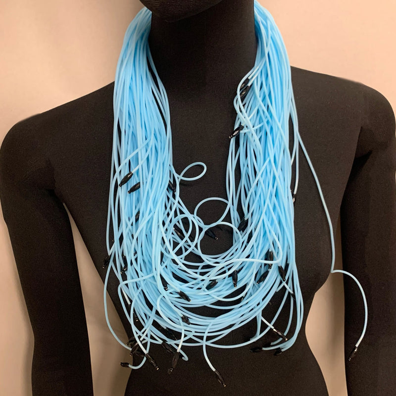 Iris Apfel Exclusive: Necklace Blue Rubber